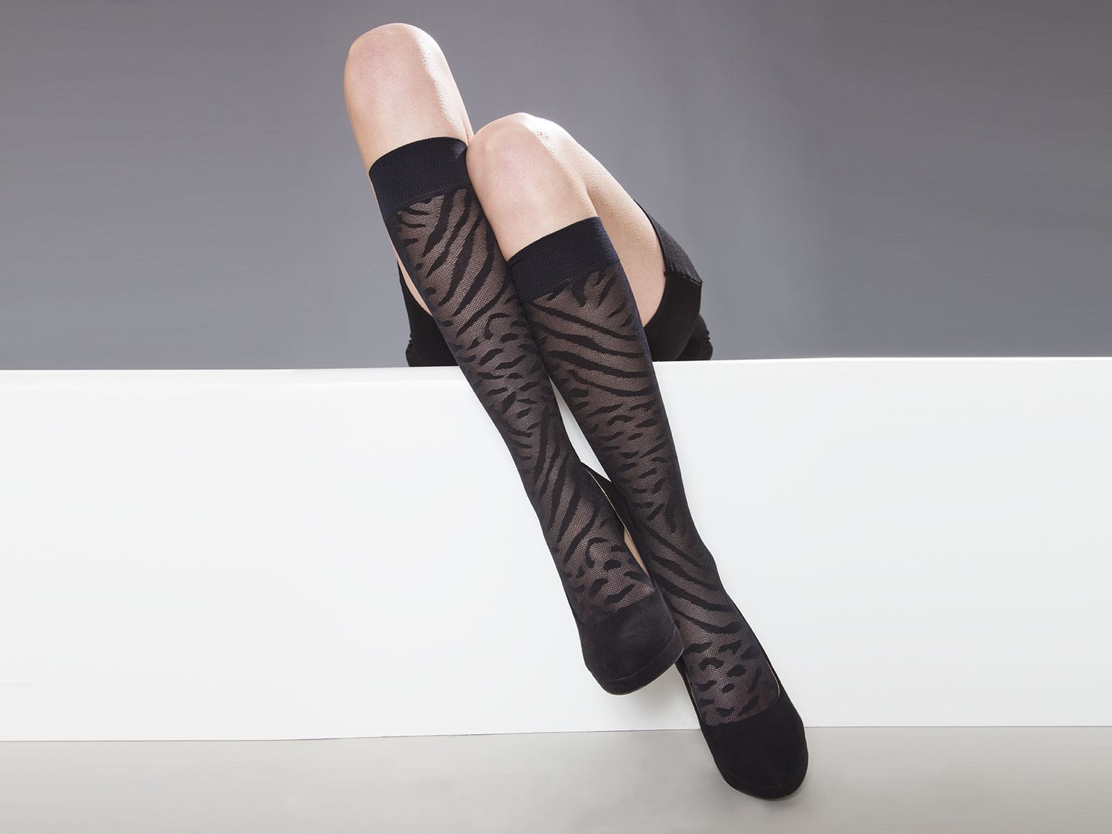 https://www.solidea.com//storage/2019/04/en-elastic-stockings-no-problem-with-solidea_5cb6e7d15c52f.jpg